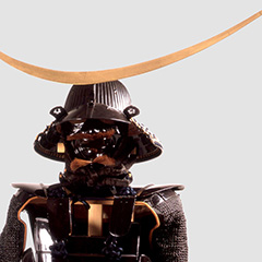 1 Black lacquered armor with five-pieced cuirass (owned by DATE Masamune)